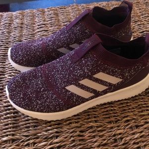 Adidas cloudfoam athletic shoes